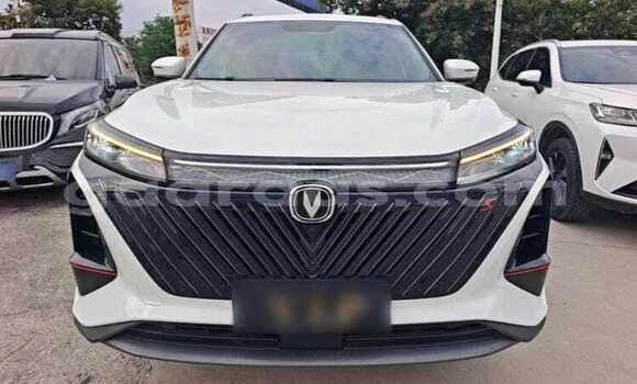 Buy Used Changan CS75 White Car in Dabo in Kolda Buy Used Changan CS75 White Car in Dabo in Kolda