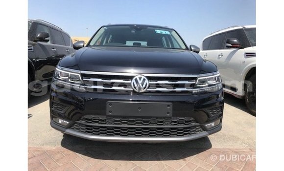Acheter Import Voiture Volkswagen Tiguan Noir à Import - Dubai, Dakar Acheter Import Voiture Volkswagen Tiguan Noir à Import - Dubai, Dakar