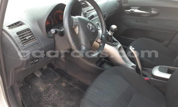 Dieundeu Occasion Toyota Auris Silver Auto in Dakar in Dakar Dieundeu Occasion Toyota Auris Silver Auto in Dakar in Dakar