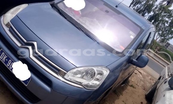 Buy Used Citroen Berlingo Blue Car in Dakar in Dakar Buy Used Citroen Berlingo Blue Car in Dakar in Dakar