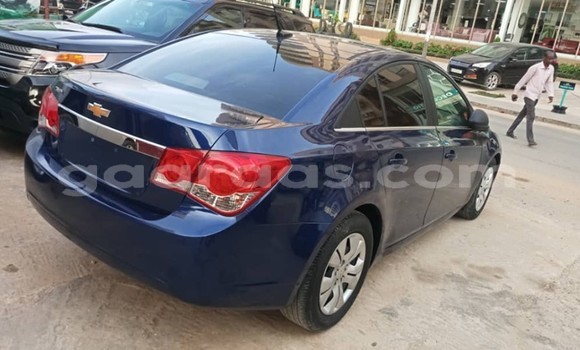 Buy Used Chevrolet Cruze Blue Car in Dakar in Dakar Buy Used Chevrolet Cruze Blue Car in Dakar in Dakar