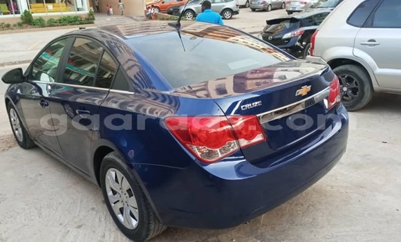 Buy Used Chevrolet Cruze Blue Car in Dakar in Dakar Buy Used Chevrolet Cruze Blue Car in Dakar in Dakar