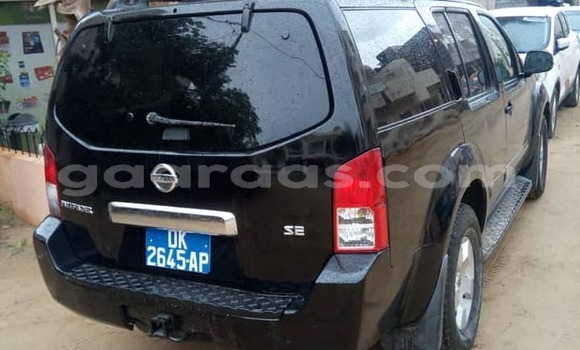 Buy Used Nissan Pathfinder Black Car in Dakar in Dakar Buy Used Nissan Pathfinder Black Car in Dakar in Dakar