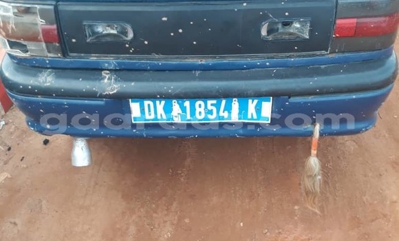 Buy Used Renault 19 Blue Car in Dakar in Dakar Buy Used Renault 19 Blue Car in Dakar in Dakar