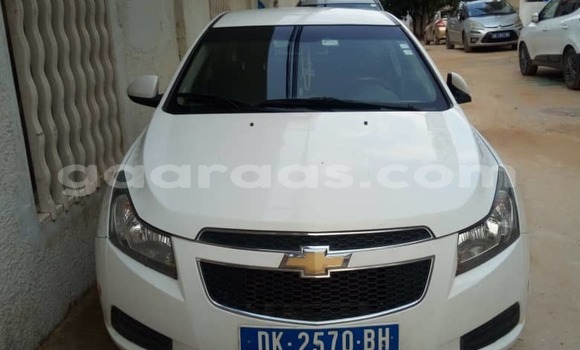 Buy Import Chevrolet Cruze White Car in Dakar in Dakar Buy Import Chevrolet Cruze White Car in Dakar in Dakar