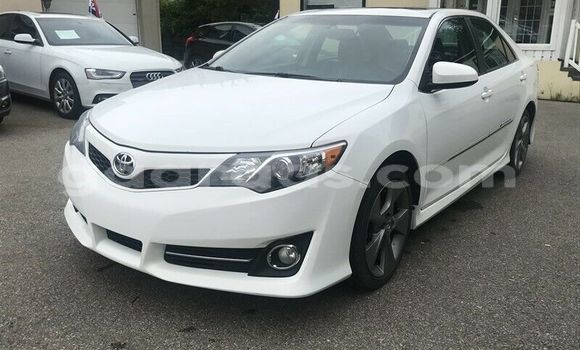 Acheter Occasion Voiture Toyota Camry Blanc à Dakar, Dakar Acheter Occasion Voiture Toyota Camry Blanc à Dakar, Dakar