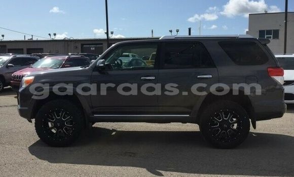 Acheter Occasion Voiture Toyota 4Runner Noir à Dakar, Dakar Acheter Occasion Voiture Toyota 4Runner Noir à Dakar, Dakar