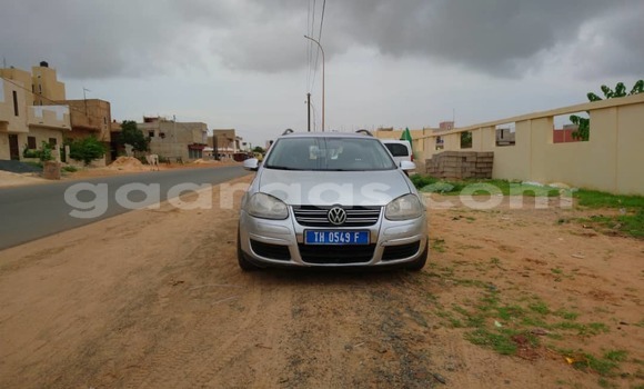 Dieundeu Occasion Volkswagen Passat Beige Auto in Dakar in Dakar Dieundeu Occasion Volkswagen Passat Beige Auto in Dakar in Dakar