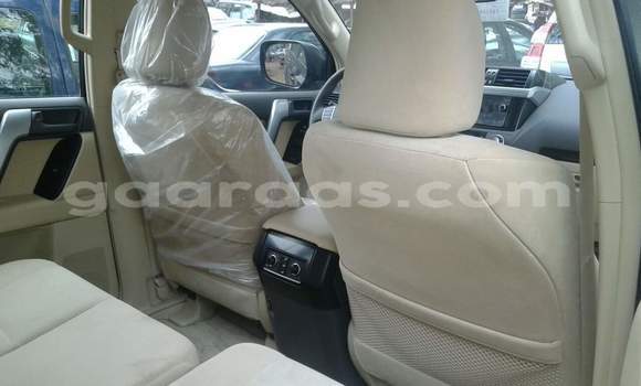 Acheter Occasion Voiture Toyota Land Cruiser Prado Beige à Dakar, Dakar Acheter Occasion Voiture Toyota Land Cruiser Prado Beige à Dakar, Dakar