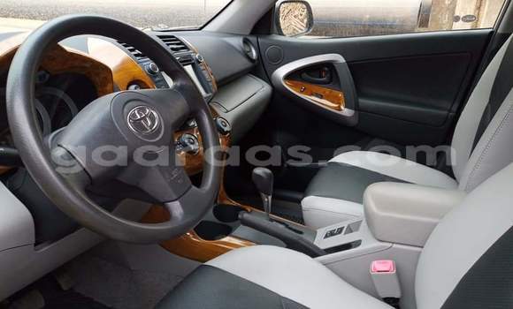 Acheter Occasion Voiture Toyota RAV4 Beige à Dakar, Dakar Acheter Occasion Voiture Toyota RAV4 Beige à Dakar, Dakar