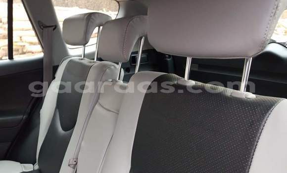 Acheter Occasion Voiture Toyota RAV4 Beige à Dakar, Dakar Acheter Occasion Voiture Toyota RAV4 Beige à Dakar, Dakar