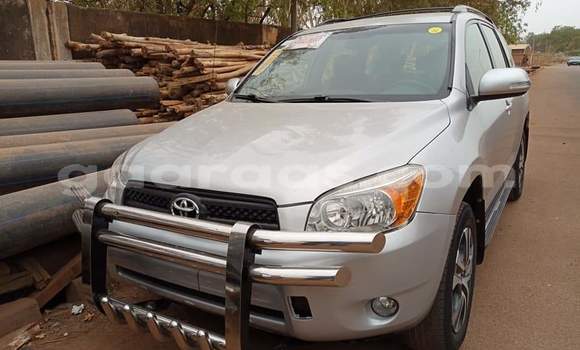 Acheter Occasion Voiture Toyota RAV4 Beige à Dakar, Dakar Acheter Occasion Voiture Toyota RAV4 Beige à Dakar, Dakar