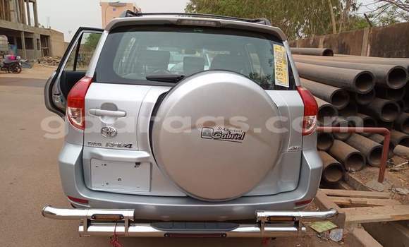 Acheter Occasion Voiture Toyota RAV4 Beige à Dakar, Dakar Acheter Occasion Voiture Toyota RAV4 Beige à Dakar, Dakar