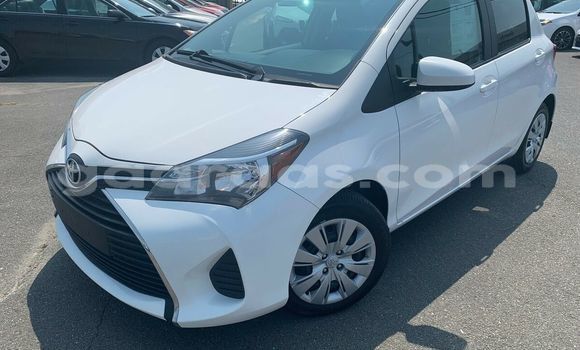 Acheter Occasion Voiture Hyundai Veloster Blanc à Dakar, Dakar Acheter Occasion Voiture Hyundai Veloster Blanc à Dakar, Dakar