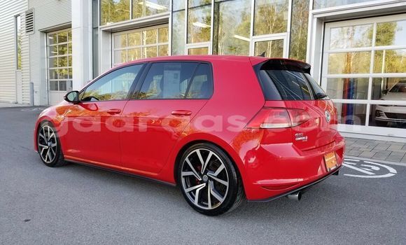 Acheter Occasion Voiture Volkswagen Golf Rouge à Dakar, Dakar Acheter Occasion Voiture Volkswagen Golf Rouge à Dakar, Dakar