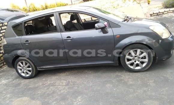 Buy Used Toyota Verso Beige Car in Dakar in Dakar Buy Used Toyota Verso Beige Car in Dakar in Dakar