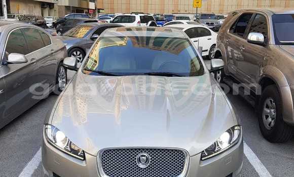 Acheter Import Voiture Jaguar XF Beige à Import - Dubai, Diourbel