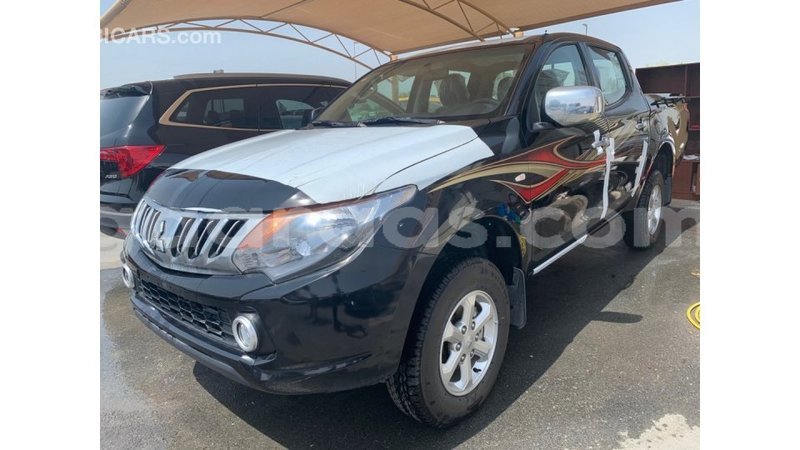 Big with watermark mitsubishi l200 dakar import dubai 3580