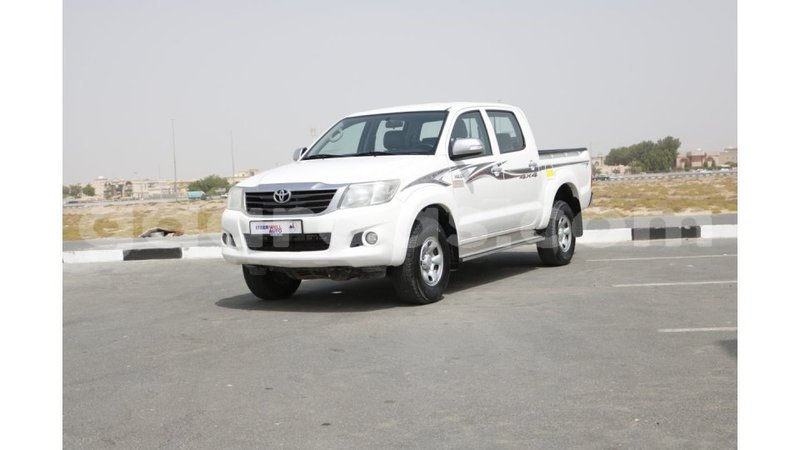 Big with watermark toyota hilux dakar import dubai 3588