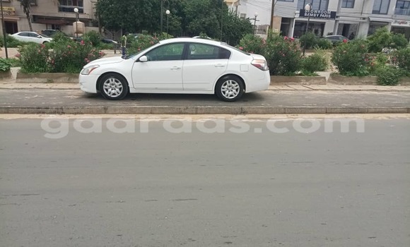 Acheter Occasion Voiture Nissan Altima Blanc à Dakar, Dakar Acheter Occasion Voiture Nissan Altima Blanc à Dakar, Dakar