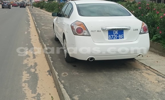 Acheter Occasion Voiture Nissan Altima Blanc à Dakar, Dakar Acheter Occasion Voiture Nissan Altima Blanc à Dakar, Dakar