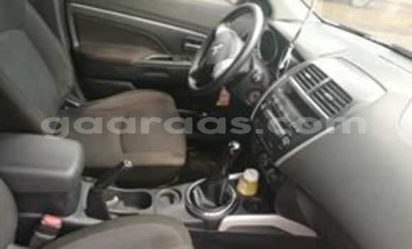 Dieundeu Occasion Mitsubishi ASX Blue Auto in Dakar in Dakar Dieundeu Occasion Mitsubishi ASX Blue Auto in Dakar in Dakar