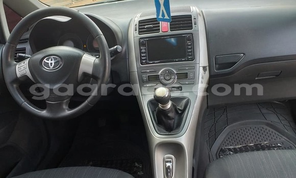 Dieundeu Occasion Toyota Auris Silver Auto in Dakar in Dakar Dieundeu Occasion Toyota Auris Silver Auto in Dakar in Dakar