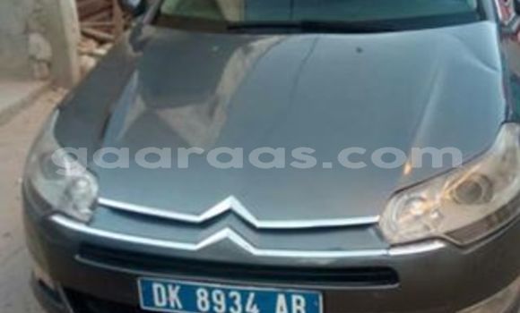Acheter Occasion Voiture Citroen C5 Gris à Grand Dakar au Dakar Acheter Occasion Voiture Citroen C5 Gris à Grand Dakar au Dakar