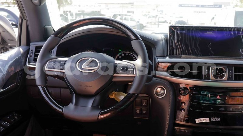 Big with watermark lexus lx dakar import dubai 3643