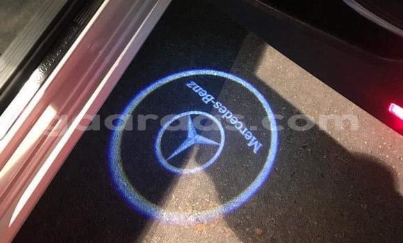 Acheter Import Voiture Mercedes‒Benz CLA-klasse Blanc à Dakar, Dakar Acheter Import Voiture Mercedes‒Benz CLA-klasse Blanc à Dakar, Dakar