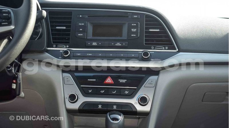 Big with watermark hyundai elantra dakar import dubai 3657