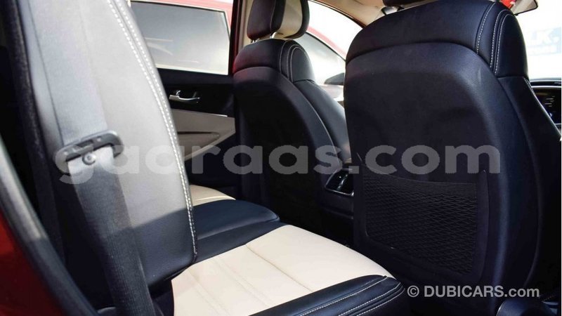 Big with watermark kia sorento dakar import dubai 3661