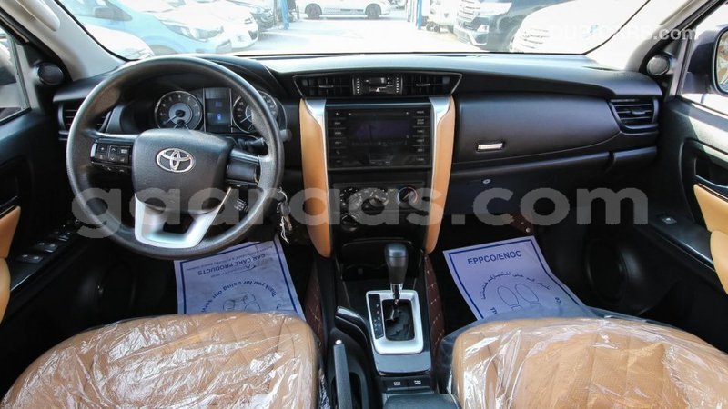 Big with watermark toyota fortuner dakar import dubai 3662