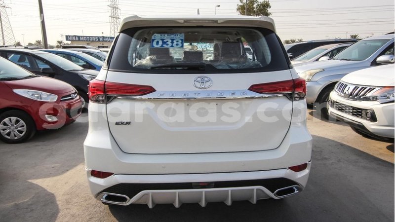 Big with watermark toyota fortuner dakar import dubai 3662