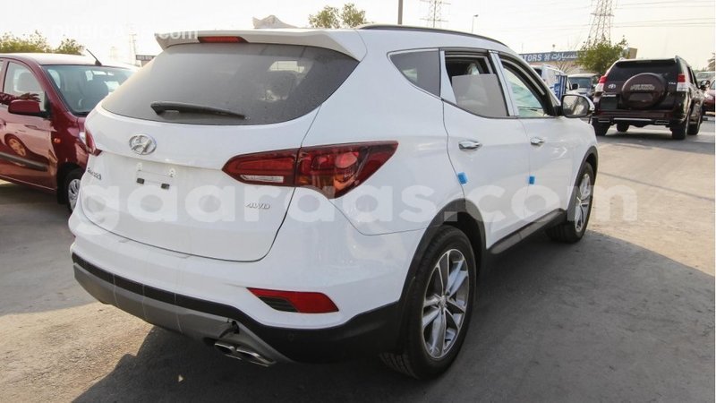 Big with watermark hyundai santa fe dakar import dubai 3663