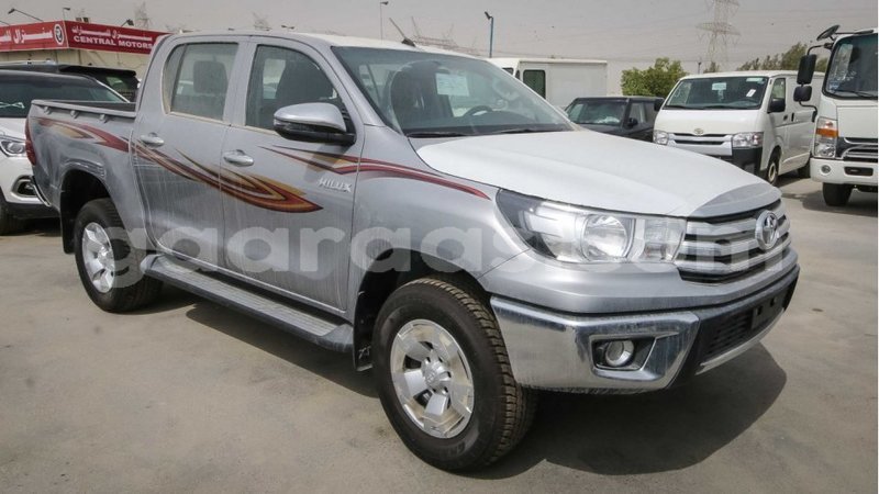 Big with watermark toyota hilux dakar import dubai 3664