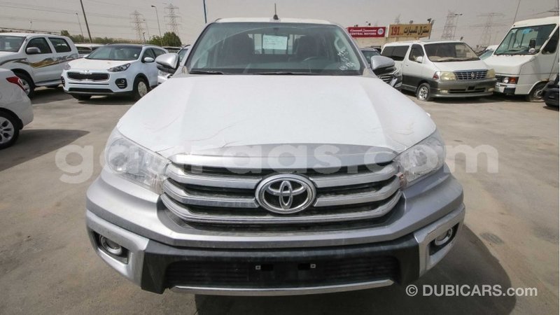 Big with watermark toyota hilux dakar import dubai 3664