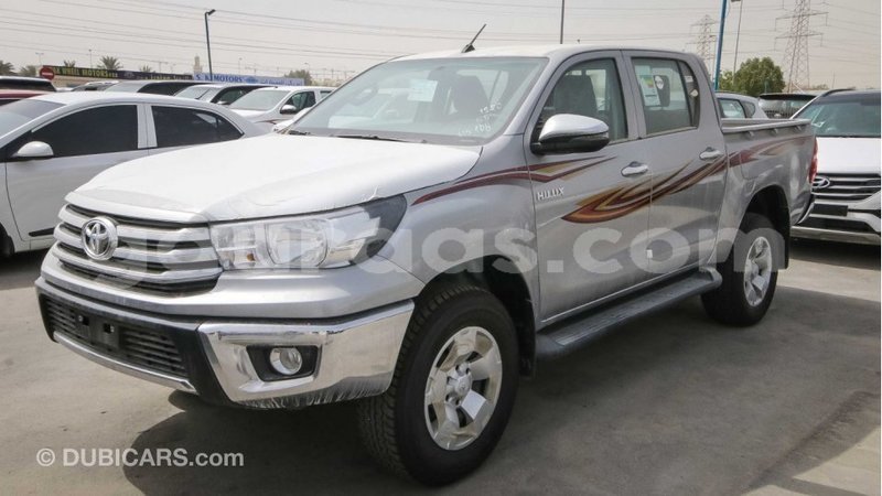 Big with watermark toyota hilux dakar import dubai 3664