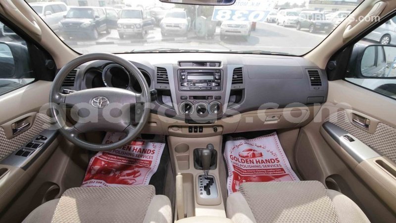 Big with watermark toyota fortuner dakar import dubai 3665