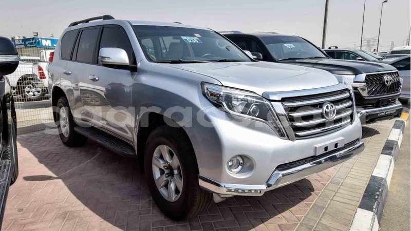 Big with watermark toyota prado dakar import dubai 3667