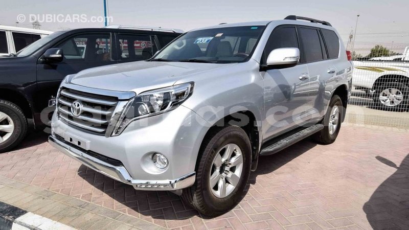 Big with watermark toyota prado dakar import dubai 3667