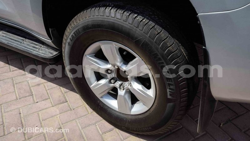 Big with watermark toyota prado dakar import dubai 3667