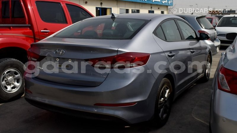 Big with watermark hyundai elantra dakar import dubai 3698