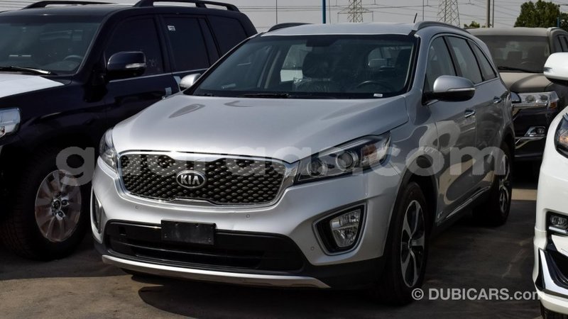 Big with watermark kia sorento dakar import dubai 3699