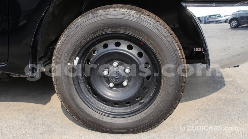 Big with watermark toyota hilux dakar import dubai 3705