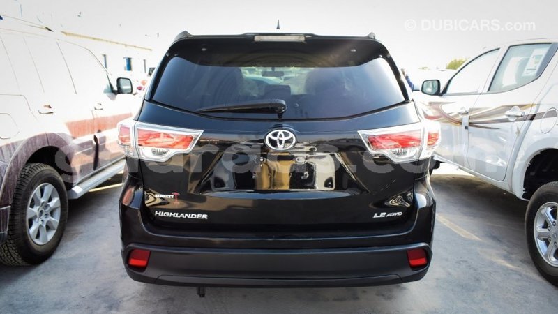 Big with watermark toyota highlander dakar import dubai 3720