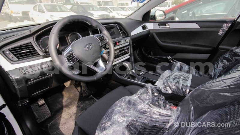 Big with watermark hyundai sonata dakar import dubai 3729