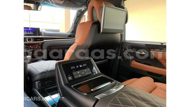 Big with watermark lexus lx dakar import dubai 3748