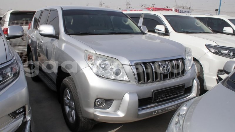 Big with watermark toyota prado dakar import dubai 3759