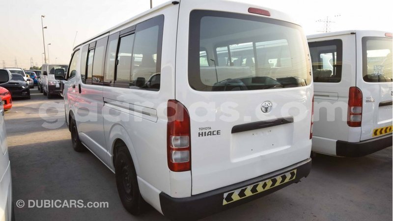 Big with watermark toyota hiace dakar import dubai 3766